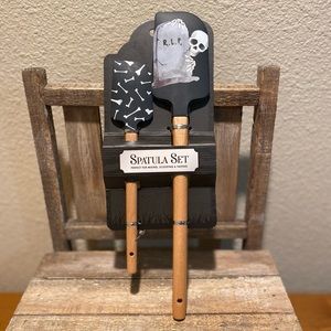 Halloween Spatulas Set Of 2, RIP Headstone & Skeleton Spatula, Bones Spatula Set